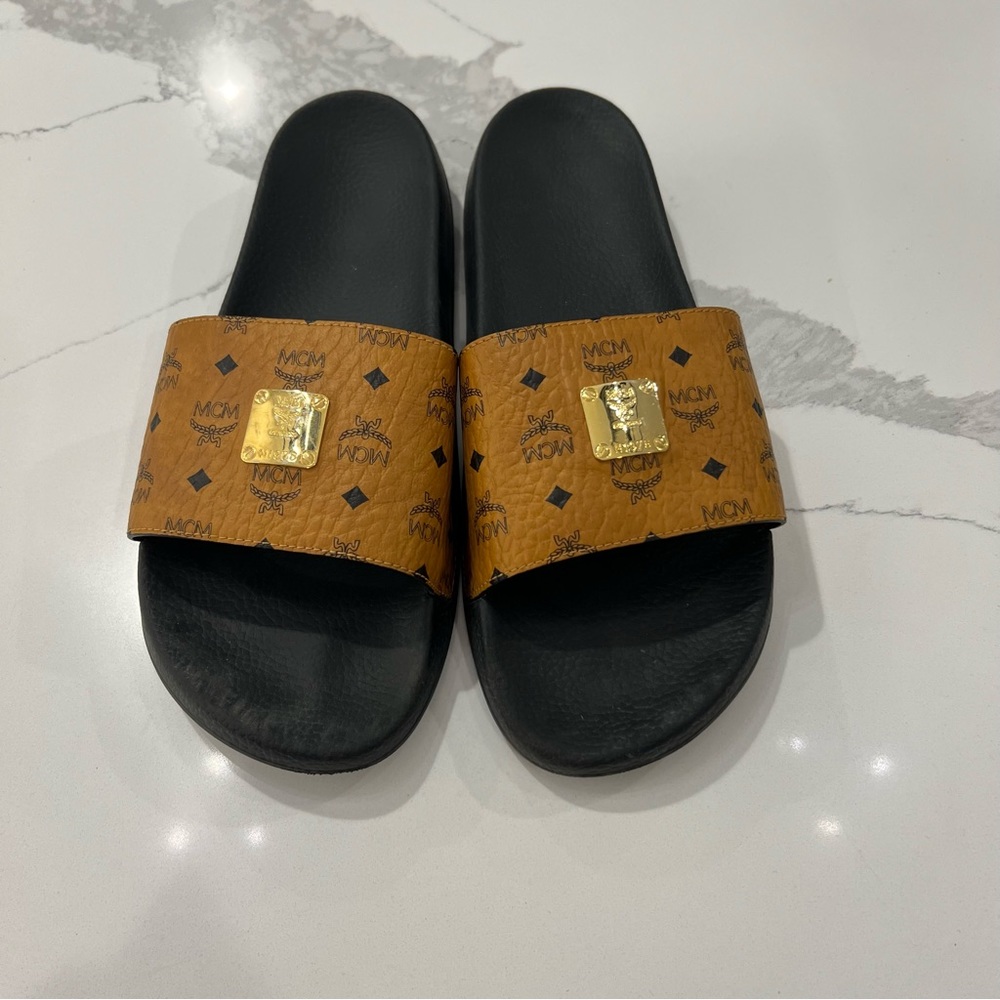 MCM men’s monogram slides